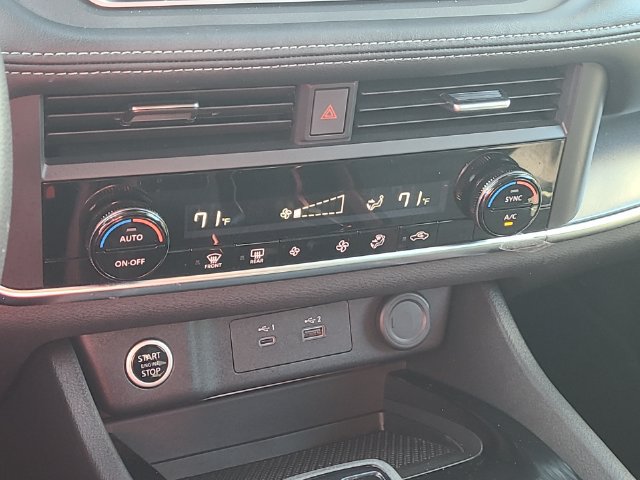 Certified 2023 Nissan Rogue SV AWD/4WD image 21