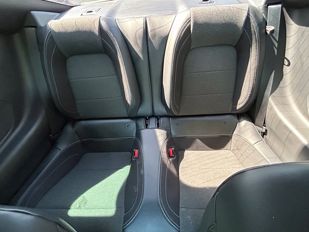 Used 2025 Ford Mustang Coupe RWD image 13