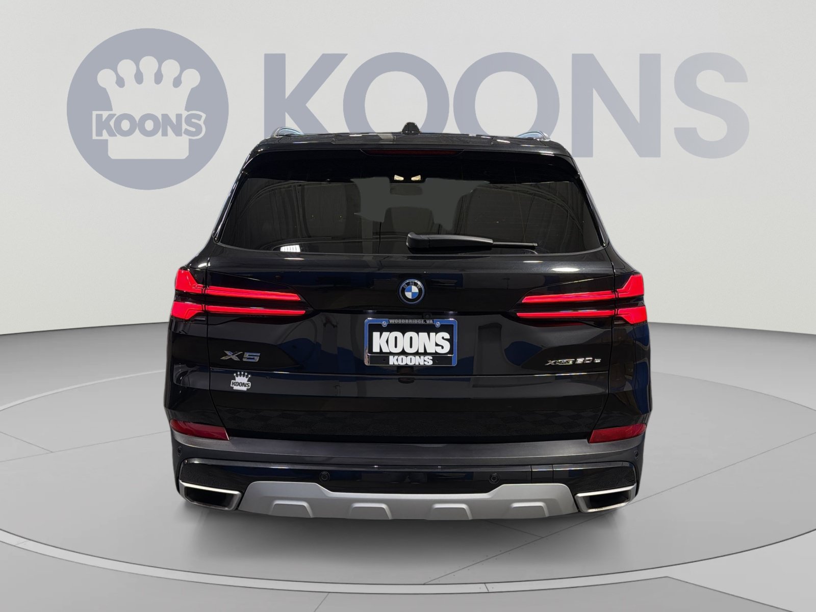 Used 2025 BMW X5 xDrive50e AWD/4WD image 5