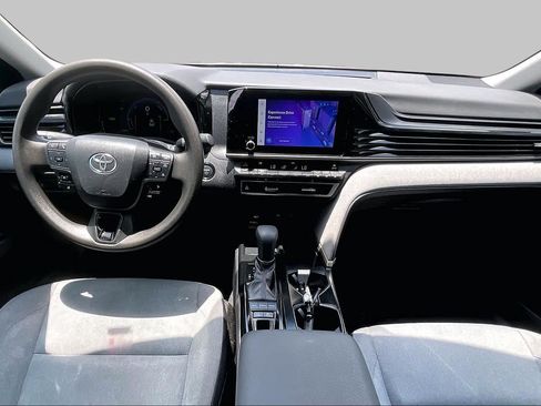 Used 2025 Toyota Camry LE w/ Convenience Package FWD image 14