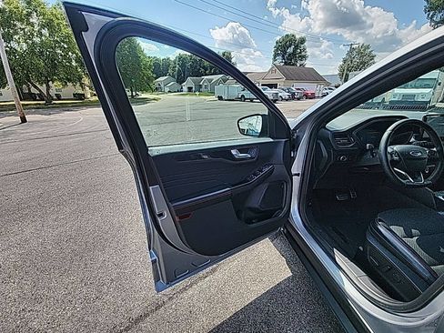 Used 2023 Ford Escape ST-Line AWD/4WD image 23