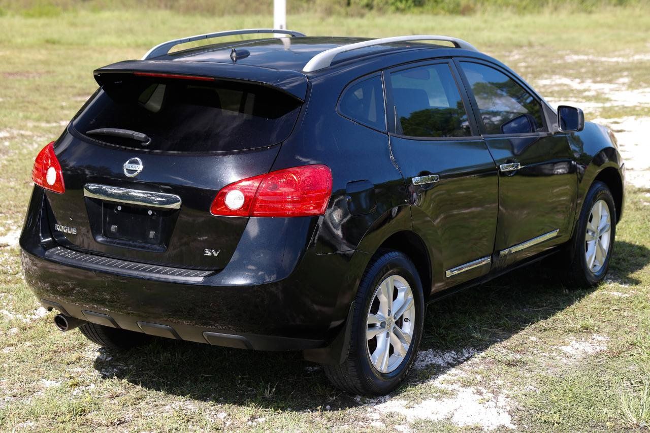 Used 2013 Nissan Rogue SV w/ Premium Pkg FWD image 11