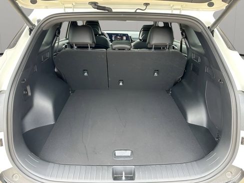 Used 2025 Kia Sportage X-Line Prestige image 33