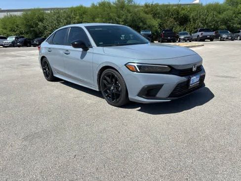 Used 2024 Honda Civic Sport image 7