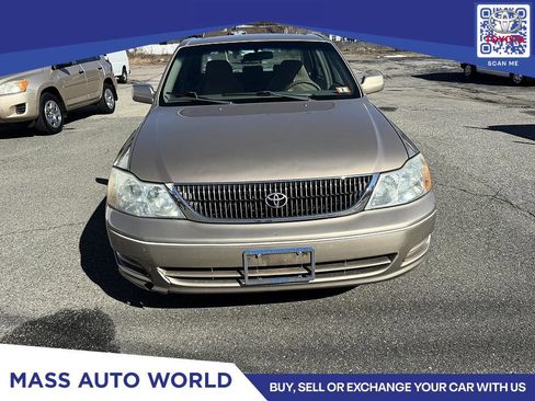 Used 2001 Toyota Avalon XL image 2