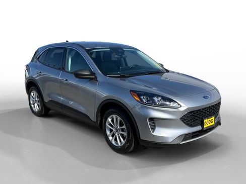 Certified 2022 Ford Escape SE w/ Convenience Package FWD image 7