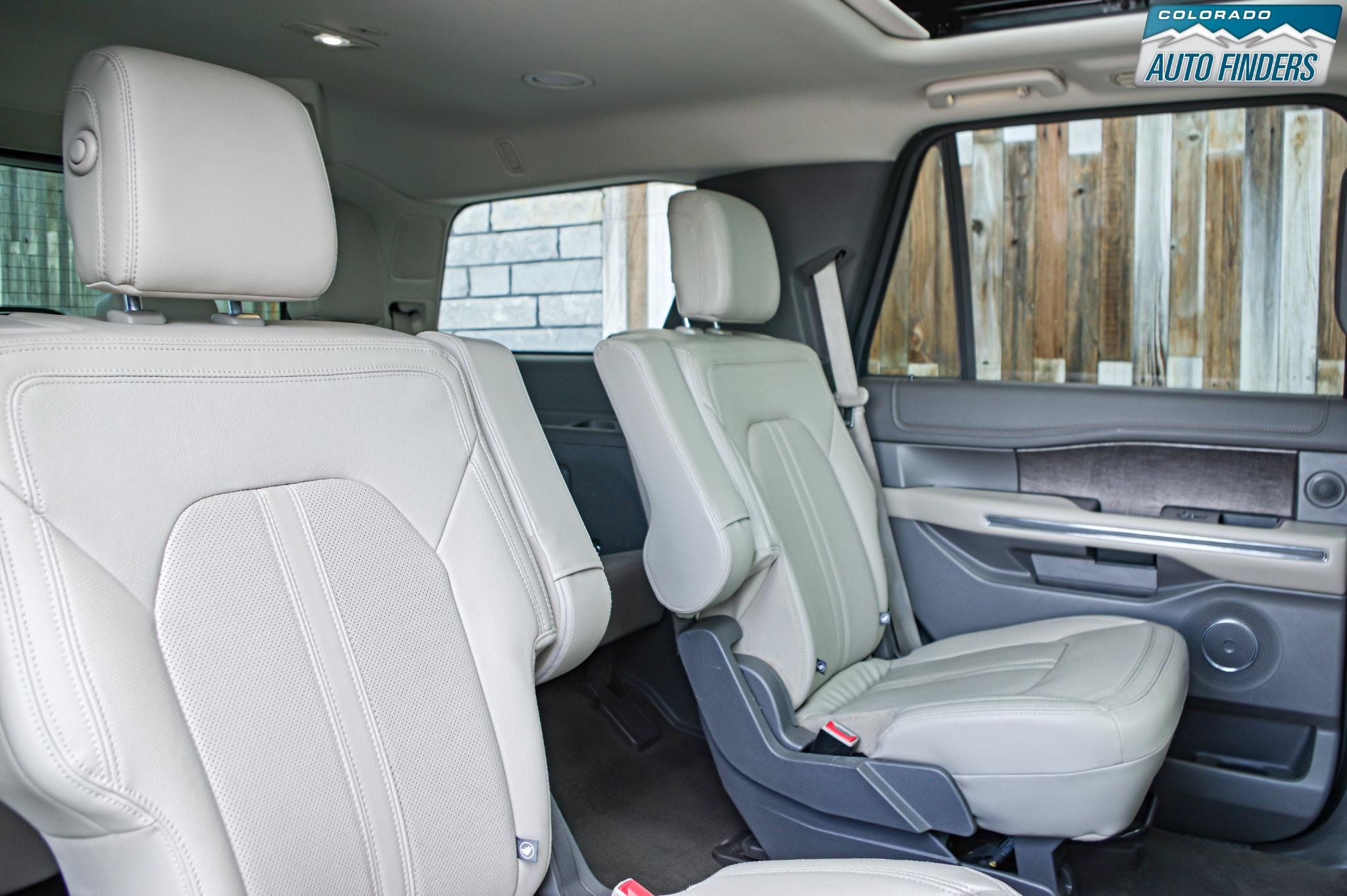 Used 2019 Ford Expedition Limited w/ Special Edition Package AWD/4WD image 23