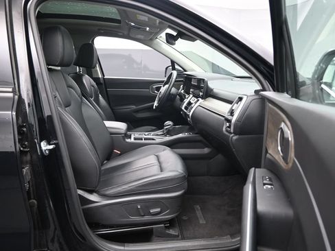 Used 2023 Kia Sorento EX w/ Panoramic Sunroof Package FWD image 28