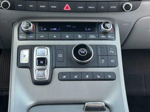 Used 2025 Hyundai Palisade SEL FWD image 22