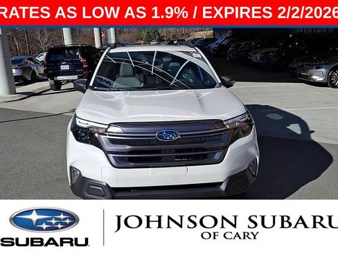 Certified 2025 Subaru Forester Premium w/ Protection Package image 3