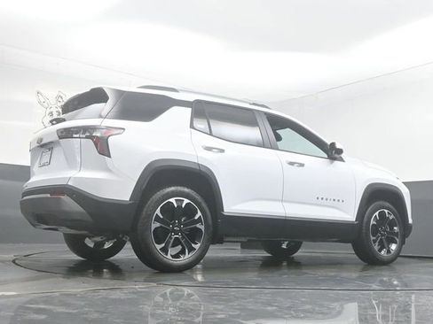 New 2026 Chevrolet Equinox LT w/ Safety and Technology Package image 11