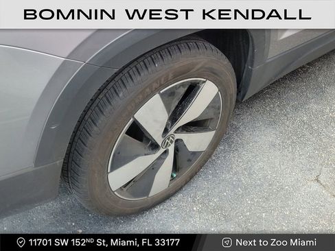 Used 2024 Volkswagen Taos S image 6