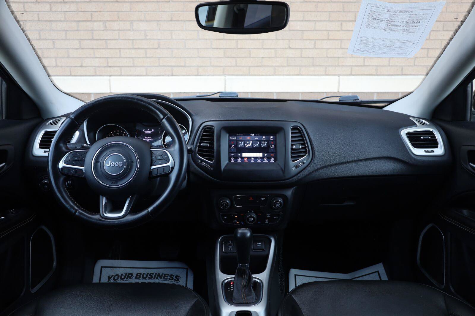 Used 2019 Jeep Compass Latitude FWD image 29