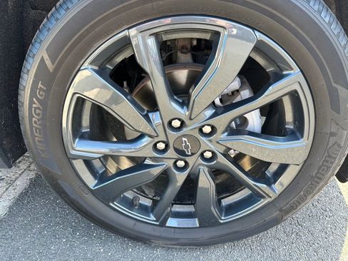 Used 2023 Chevrolet Equinox RS w/ RS Leather Package image 13