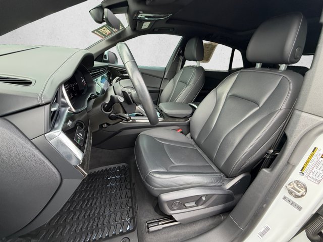 Used 2021 Audi Q8 Prestige w/ Prestige Package AWD/4WD image 17