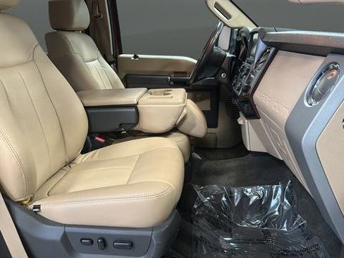 Used 2014 Ford F350 Lariat w/ Lariat Ultimate Package AWD/4WD image 21