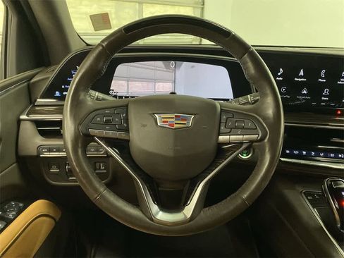 Used 2021 Cadillac Escalade Premium Luxury w/ Driver Assist Tech Package image 20