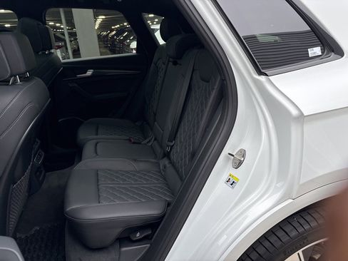 Certified 2024 Audi SQ5 Premium Plus image 14
