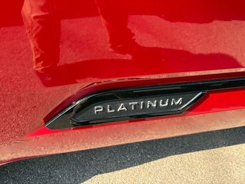 Used 2024 Toyota Tundra Platinum image 6