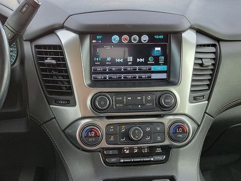 Used 2019 Chevrolet Tahoe LS w/ Enhanced Driver Alert Package RWD image 10