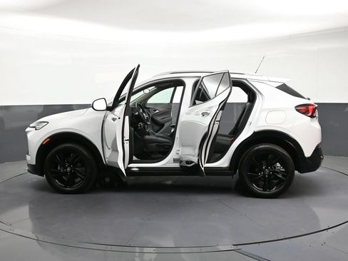 Certified 2026 Buick Encore GX Sport Touring AWD/4WD image 34