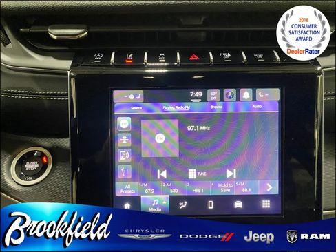 New 2025 Jeep Grand Cherokee L Laredo image 22