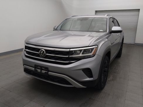 Used 2022 Volkswagen Atlas Cross Sport SE FWD image 15