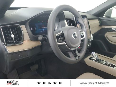 Used 2026 Volvo XC90 B6 Plus w/ Protection Package Premier image 26