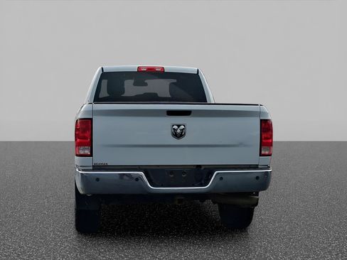 Used 2017 RAM 2500 Tradesman w/ Chrome Appearance Group RWD image 5
