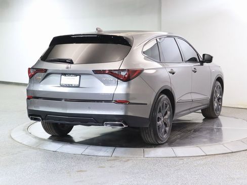 Used 2022 Acura MDX A-Spec image 9