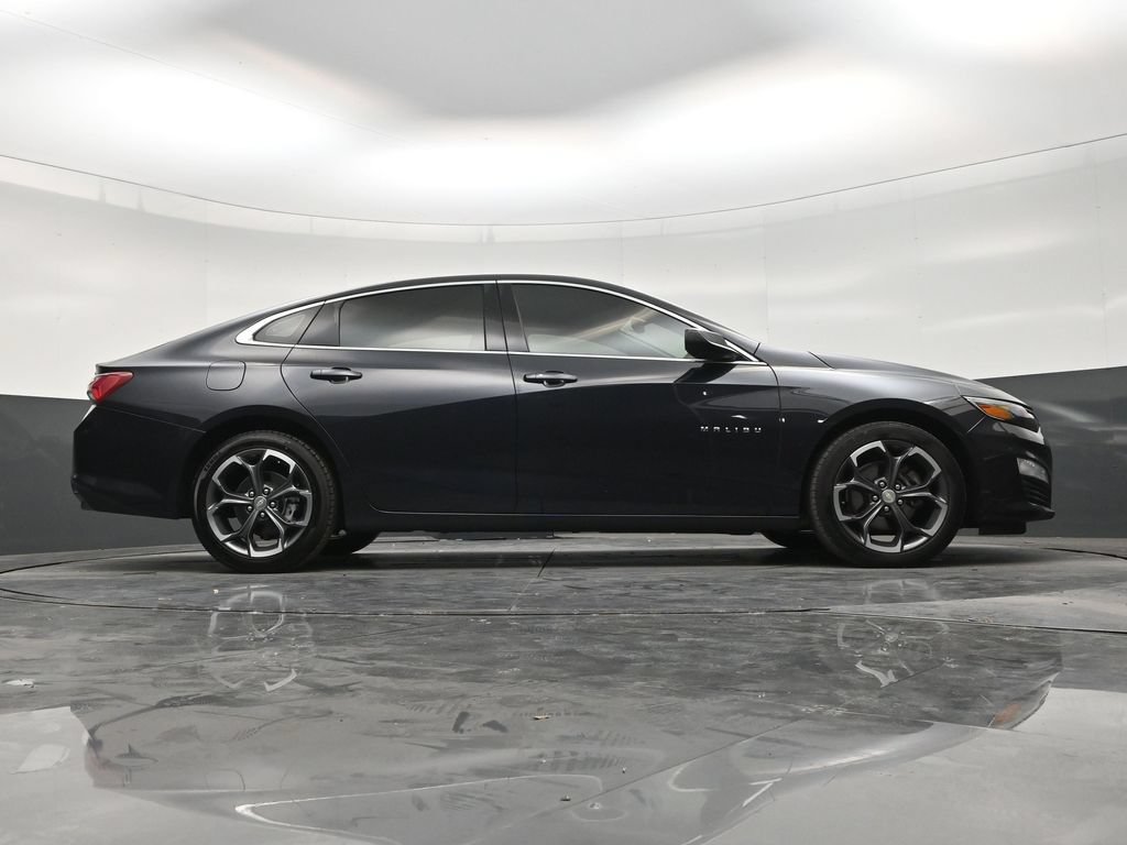 Used 2022 Chevrolet Malibu LT FWD image 25