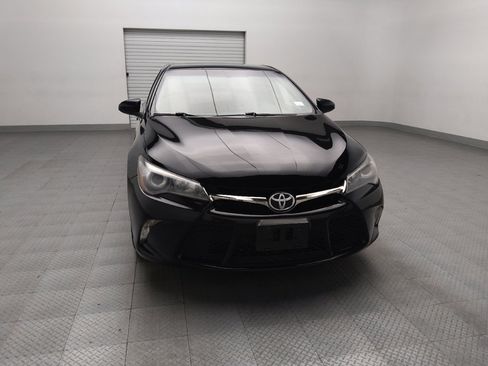 Used 2017 Toyota Camry SE image 14