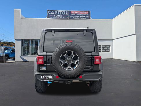Certified 2023 Jeep Wrangler Unlimited Rubicon 4xe w/ Cold Weather Group AWD/4WD image 5