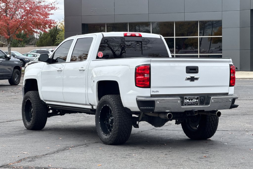 Used 2017 Chevrolet Silverado 1500 LT w/ All Star Edition AWD/4WD image 5