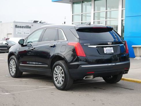 Used 2017 Cadillac XT5 Luxury w/ Driver Awareness Package image 5