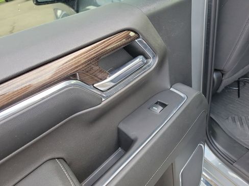 Used 2023 Chevrolet Silverado 1500 RST image 15