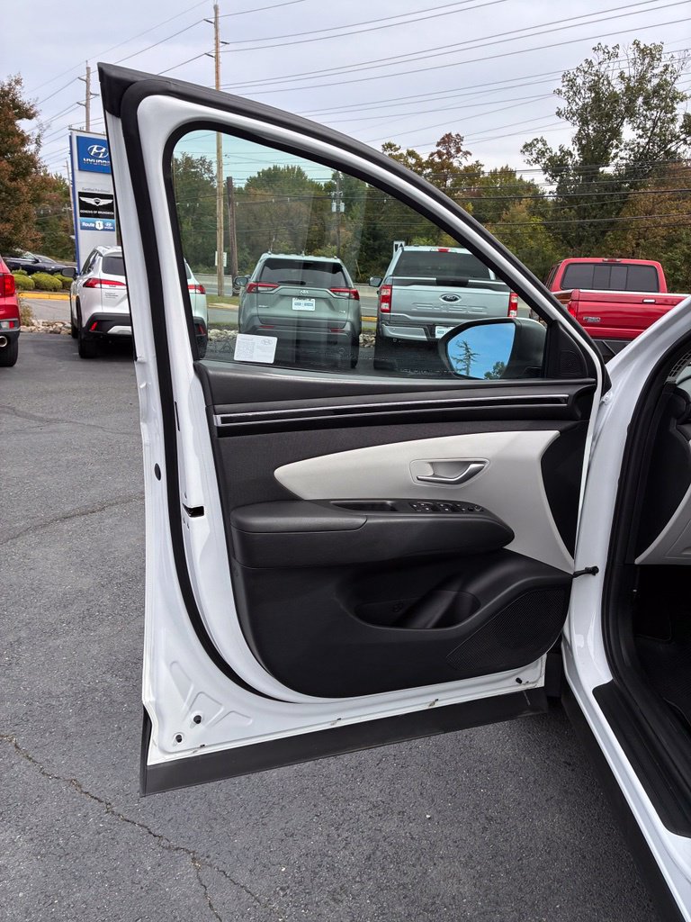 Certified 2024 Hyundai Tucson SEL w/ Convenience Package AWD/4WD image 29