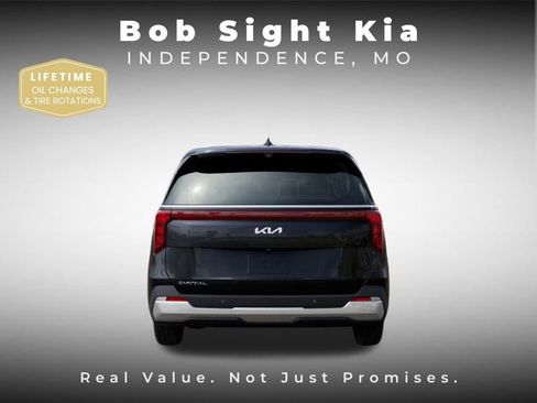 New 2026 Kia Carnival image 5