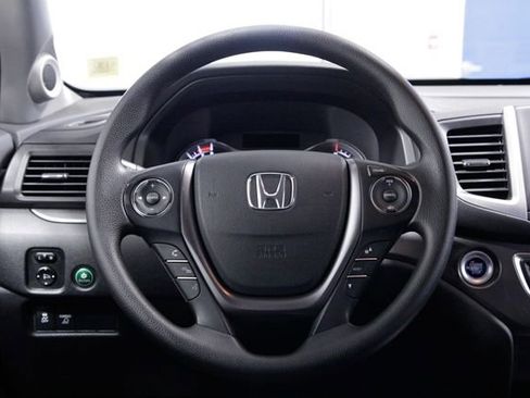 Used 2017 Honda Ridgeline Sport image 14