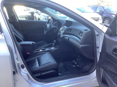 Used 2014 Acura ILX FWD image 12