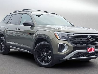 Used 2025 Volkswagen Atlas Peak Edition SE