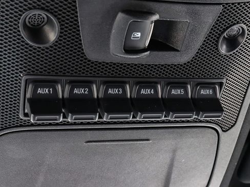 Used 2019 Ford F150 Raptor w/ Equipment Group 802A Luxury AWD/4WD image 41