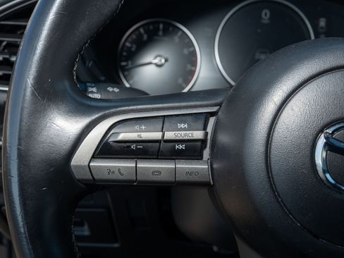 Used 2023 MAZDA MAZDA3 s image 26