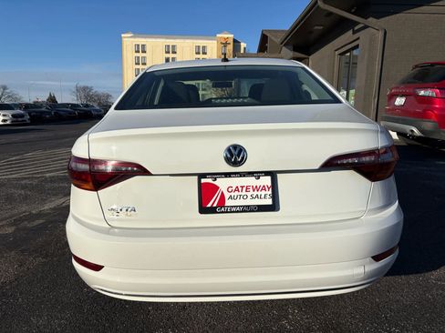 Used 2019 Volkswagen Jetta S w/ Driver Assistance Package image 4