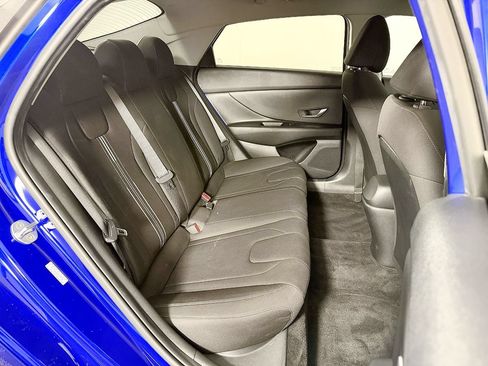 Used 2023 Hyundai Elantra SEL FWD image 38