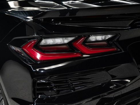 Used 2024 Chevrolet Corvette Z06 RWD image 26