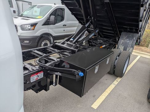 New 2026 Ford F550 2WD Regular Cab Super Duty image 26