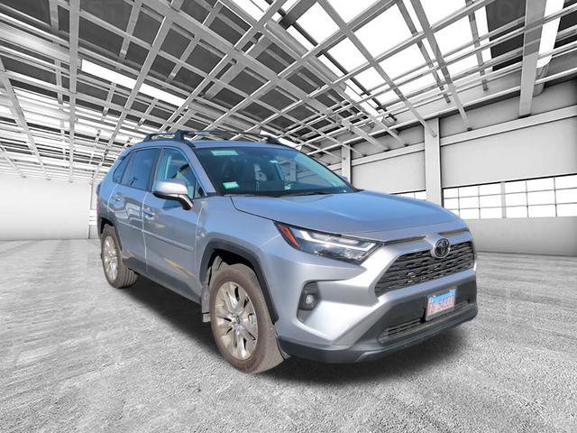 Used 2025 Toyota RAV4 XLE Premium w/ Weather Package AWD/4WD image 1