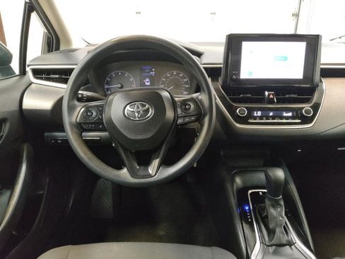 Used 2024 Toyota Corolla LE FWD image 22