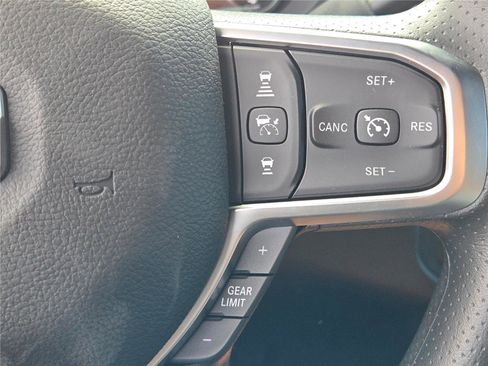 New 2026 RAM 3500 Tradesman image 31